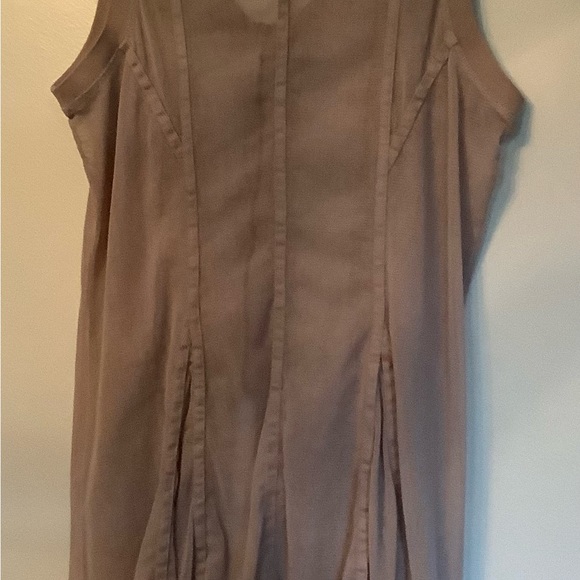 💥 three for $10💥EUC Sandwich dress💥 - Picture 2 of 3